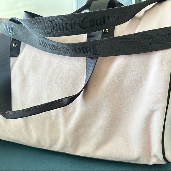 Juicy Couture Pink Velvet Duffel Bag. Brand new with tags!!! - Picture 7 of 10